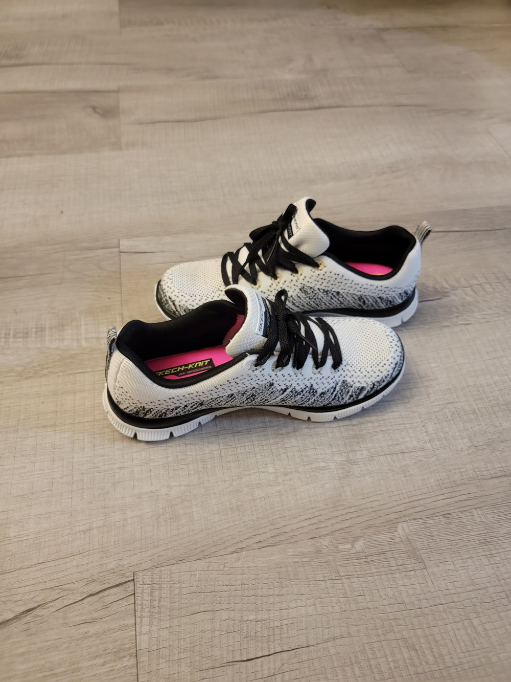 Skechers White and Black Knit Lace-Up Sneakers - Picture 6 of 8